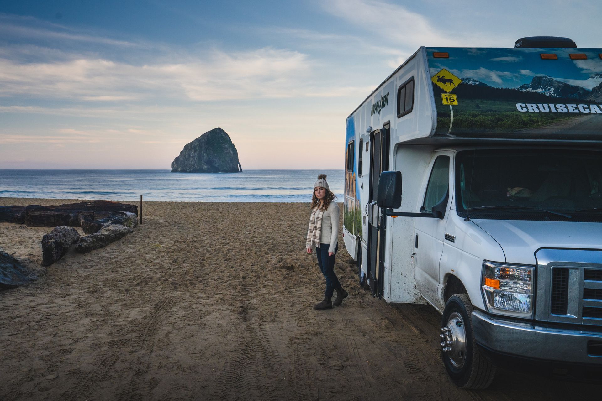 Haystack Rock, Cruise America kamper